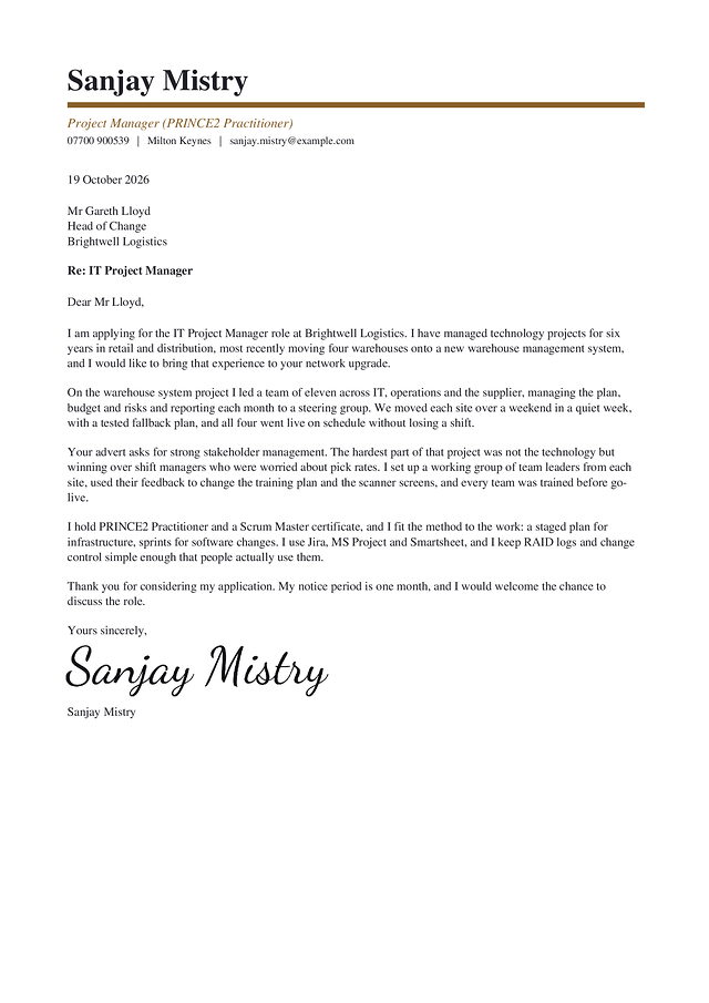 A project manager cover letter in the Mayfair design, with a made-up name and a typed signature